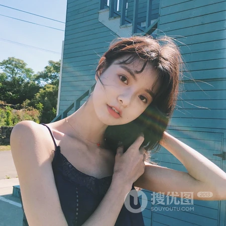 仙气十足的长发女生唯女生生头像图片