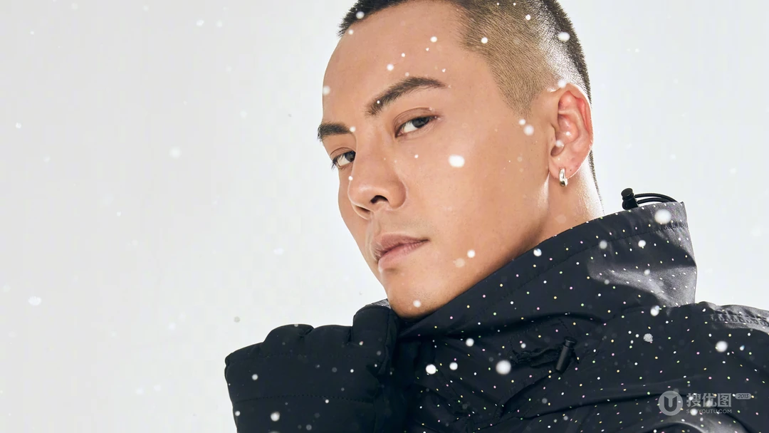 陈伟霆滑雪板冬季摄影个性桌面壁纸