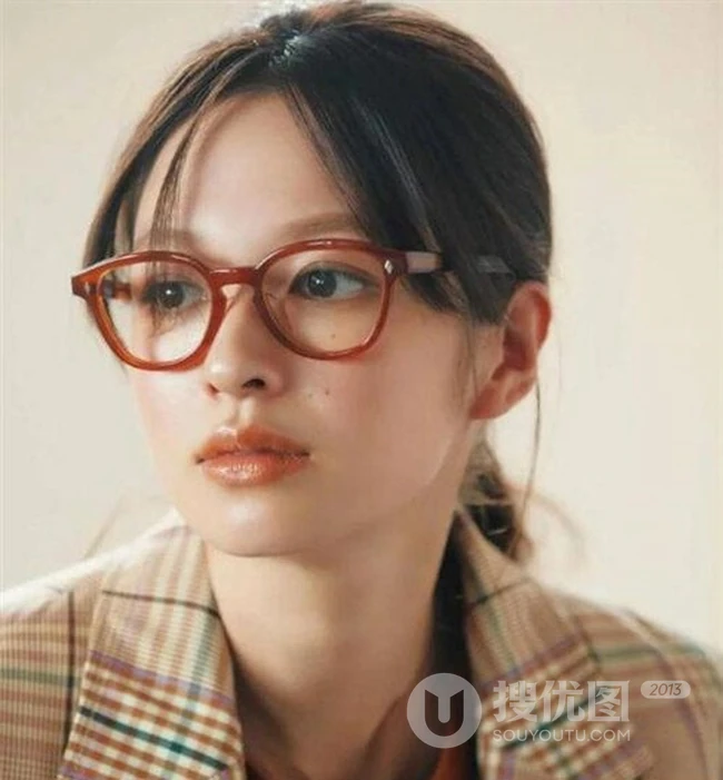 2020流行的各种刘海，五种常见的女生刘海发型图片 第4张