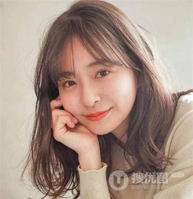 2020流行的各种刘海，五种常见的女生刘海发型图片 第3张