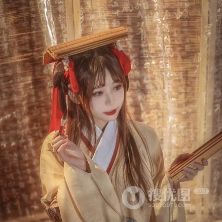 可爱的伴读女书童头像