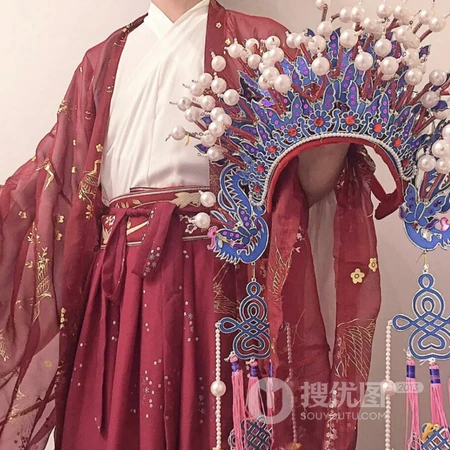 我的意中人会踏着七色彩云前来娶我，古风新娘装美人头像图片