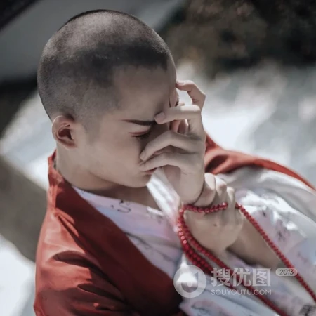 创意真人COS法海摄影头像图片