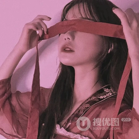 飘带遮眼穿新娘装的柔美古风女生头像