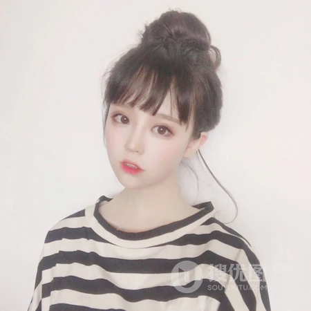 大眼可爱女生的可爱表情头像图片