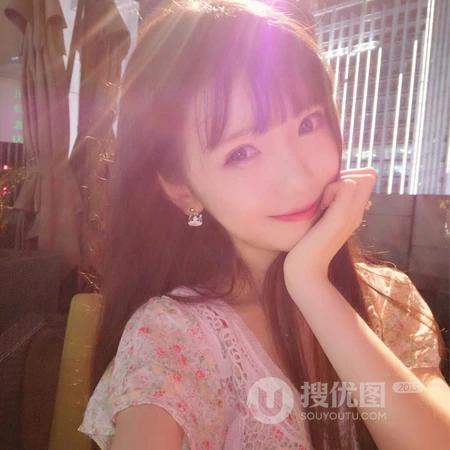 阳光爱笑的少女微信头像