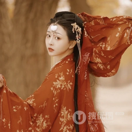油伞难遮盛世美颜，冷酷绝美古风红衣女子唯美头像图片