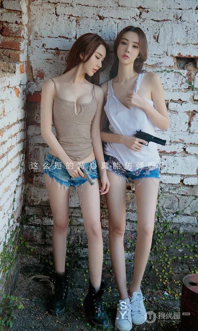 气质苗条大长腿女生姚梦琪cos吃鸡写真美照，一展飒爽酷女英姿