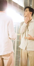 徐正溪居家练拳运动写真照片，休闲衬衫长裤身材完美