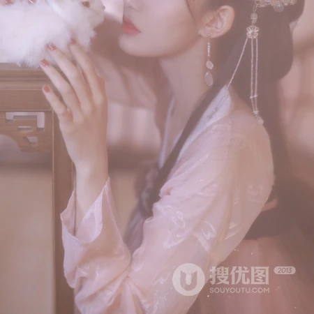 人面桃花，绝美仙气古风女生小众个性头像推荐