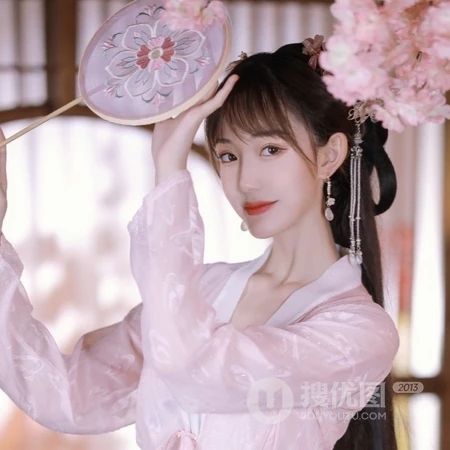 人面桃花，绝美仙气古风女生小众个性头像推荐