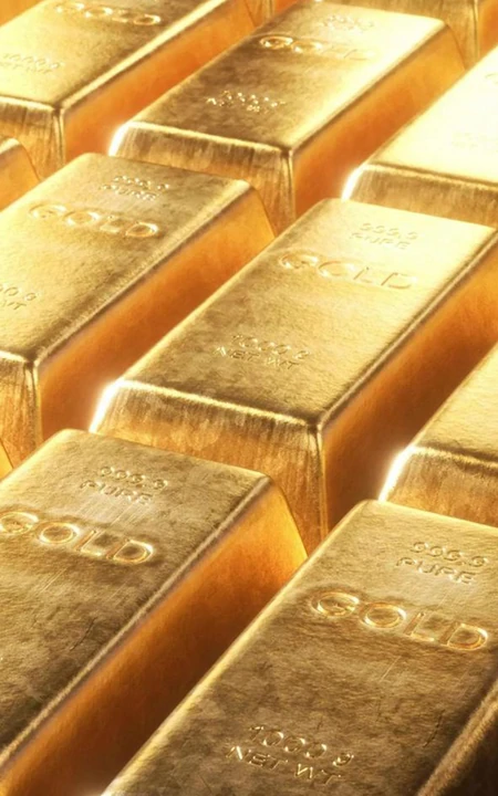 金闪闪的金条，满地的金币高清手机壁纸下载