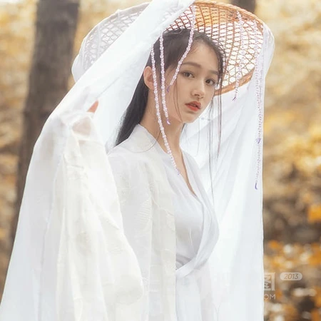看到第一张你就会喜欢的古风侠女QQ微信使用头像