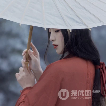 唯美的山水画卷中的不食人间烟火的仙气女生头像图片