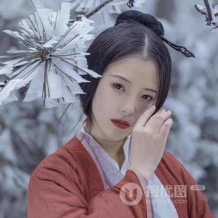 唯美的山水画卷中的不食人间烟火的仙气女生头像图片