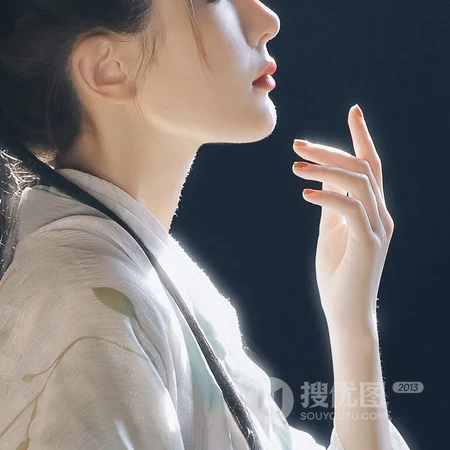 高逼格古风汉服女生侠客行，英姿飒爽的古风女生头像