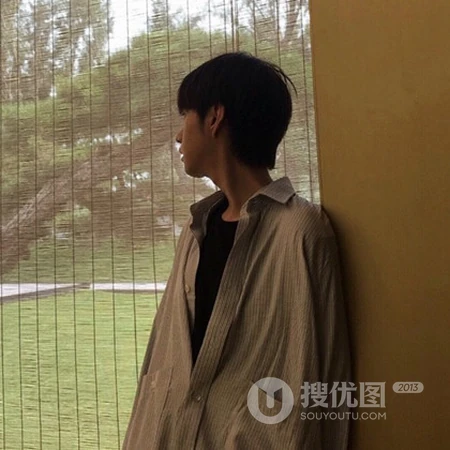 酷酷爱运动的男生适合的微信头像