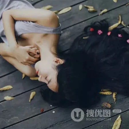 网络点赞超几十万的各类女生头像4月19日收集推荐