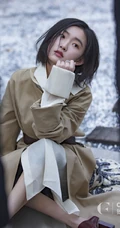 周依然清爽怡人户外踏青独家花絮写真大片
