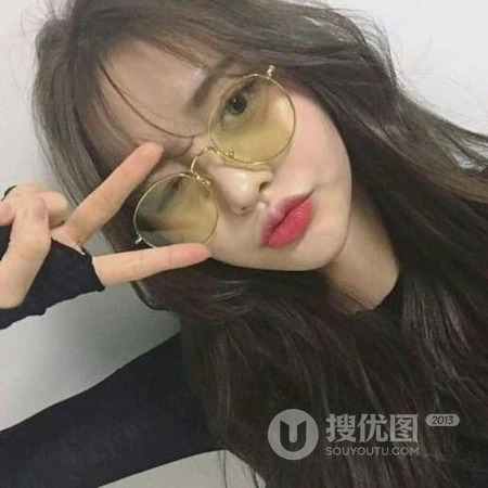 戴眼镜的长发酷女生微信头像图片5月8日合集
