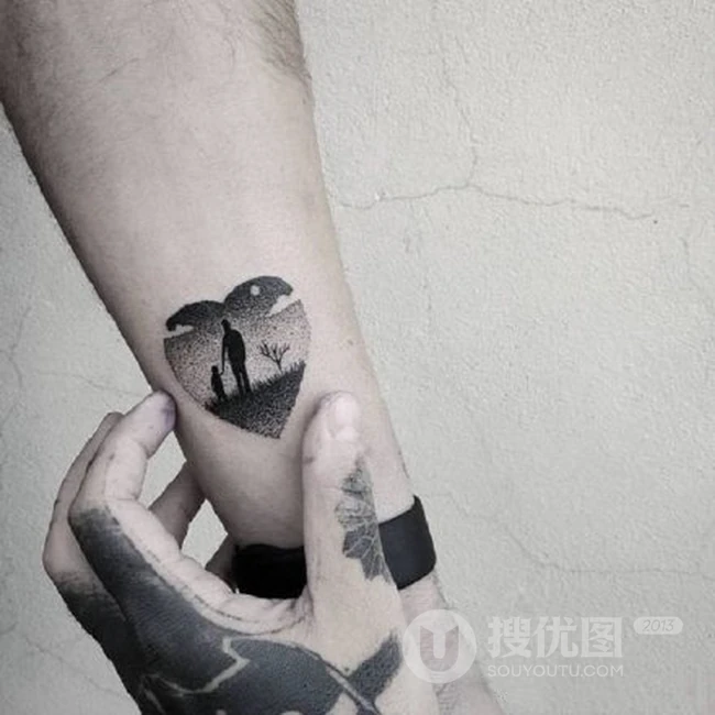 父与子，家与情，牵手中的父子亲情呵护爱护纹身系列图案图片 第8张