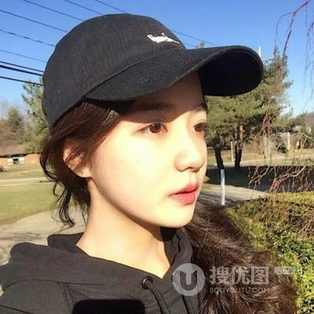 戴鸭舌帽的高冷女生头像5.6更新推荐