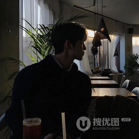 不露脸动漫男头像，伤心，失恋QQ头像图片