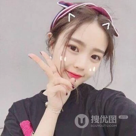 嘟嘴卖萌，可爱漂亮的小女生QQ头像图片