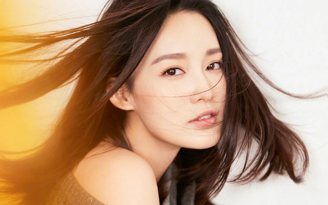 李沁朦胧气质风雅唯美摄影桌面壁纸