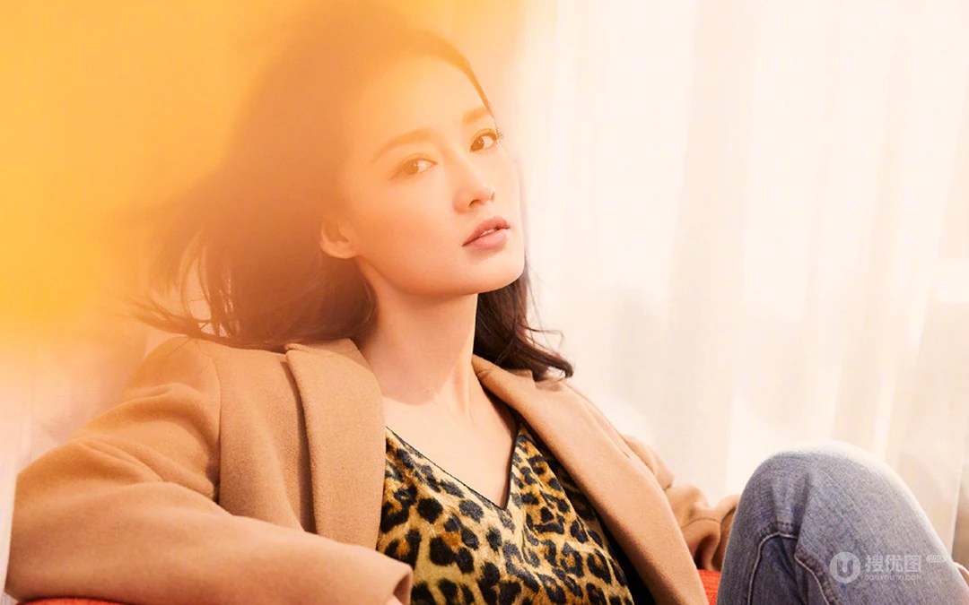 李沁朦胧气质风雅唯美摄影桌面壁纸