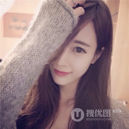 开心长发飘飘的女生微信头像推荐