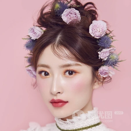 女生与花的微信QQ头像冷门个性