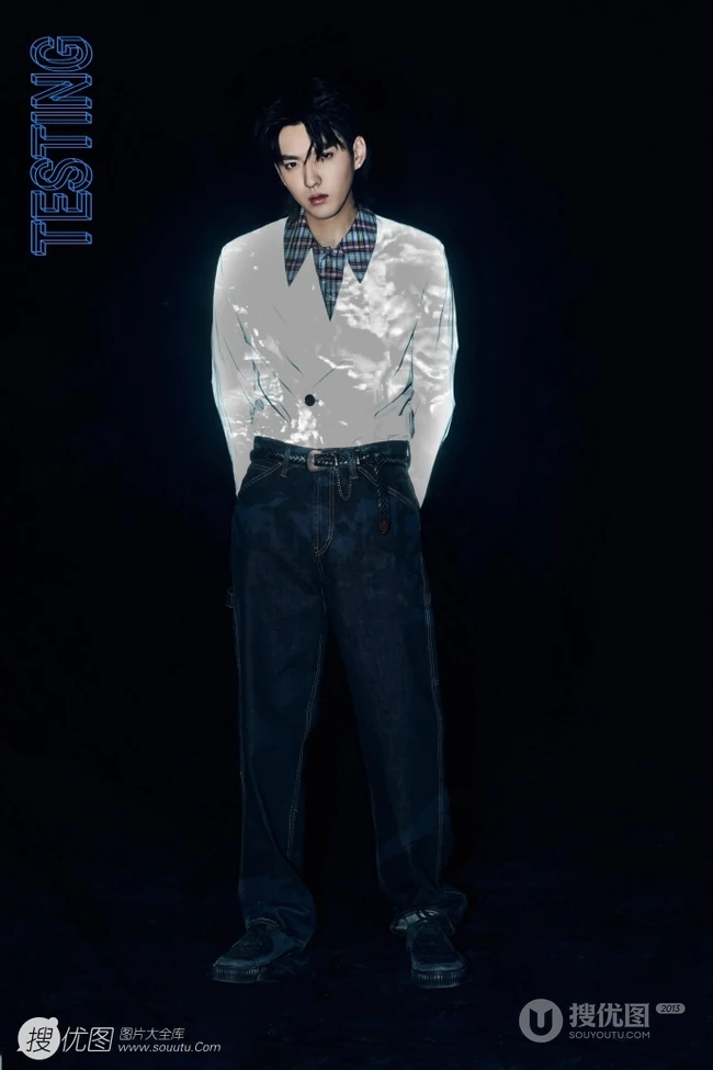 吴亦凡酷帅漫画风格造型帅气杂志写真图片