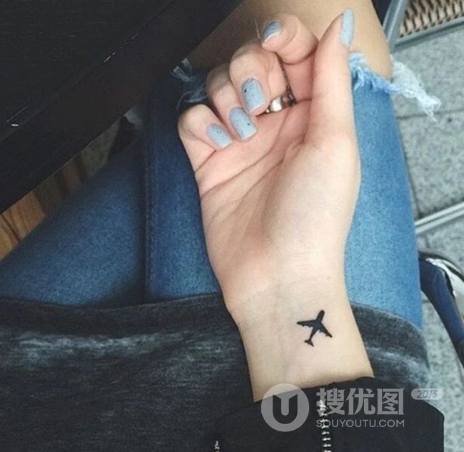 可爱、卡通、动物小纹身图片，女生各部位小巧清新小纹身图案图片 第4张