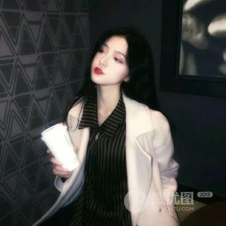 清纯长发森系少女头像搜优图4月23日推荐