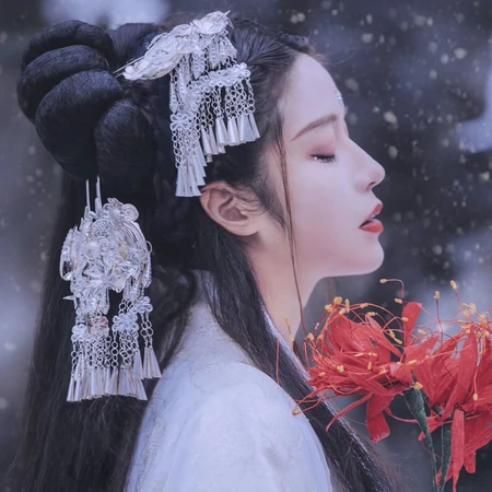 雪中白衣古风女头像，仙气飘飘太美了