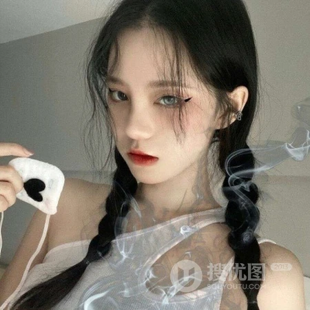 头扎2个大辫子的可爱女生头像2月24日合集