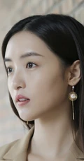 孙嘉琪清爽气质职业装西装长裤写真图片