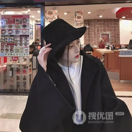 抖音热门的戴帽子的女生酷头像图片