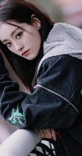 祝绪丹酷美连帽夹克外套街拍靓影写真图片