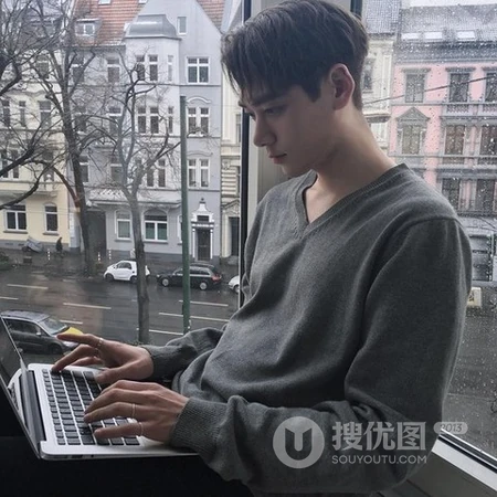 热门的霸气微信男头像，独一无二男生用真人头像图片