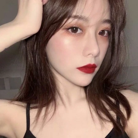 长发烟熏妆高冷气质女生专属头像，精选