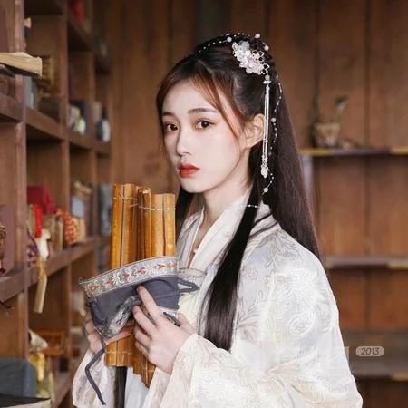 书香门第古风女生头像图片，文雅端庄的古代女生头像