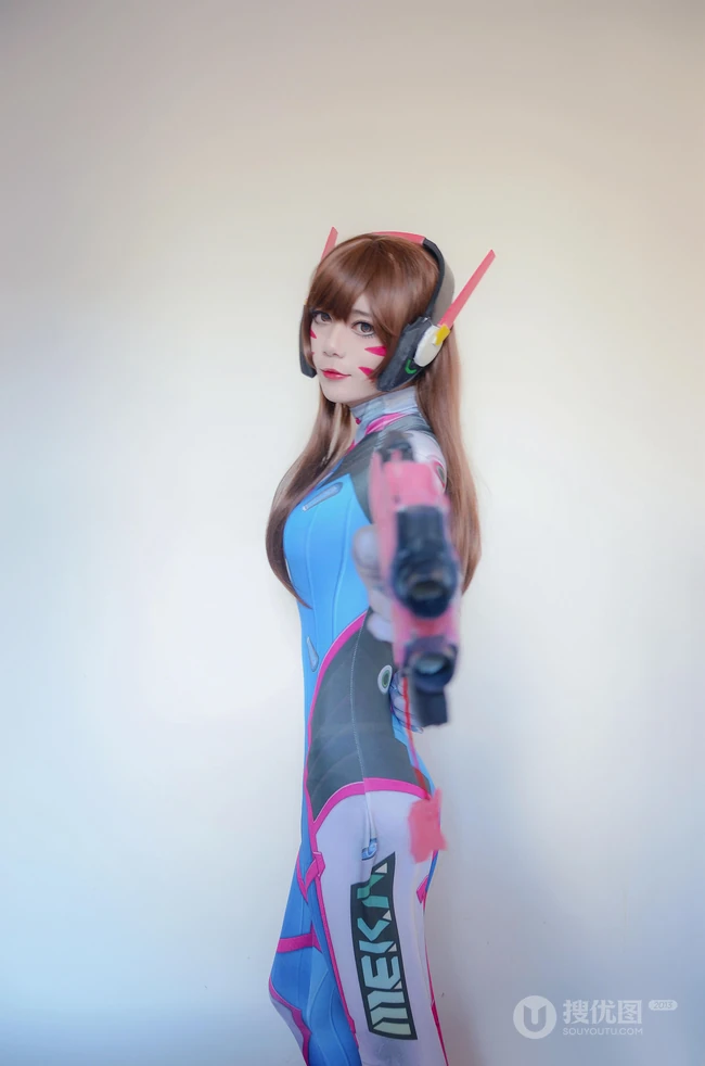 cosplay鉴赏高颜值女生COS《守望先锋》游戏角色摄影图片