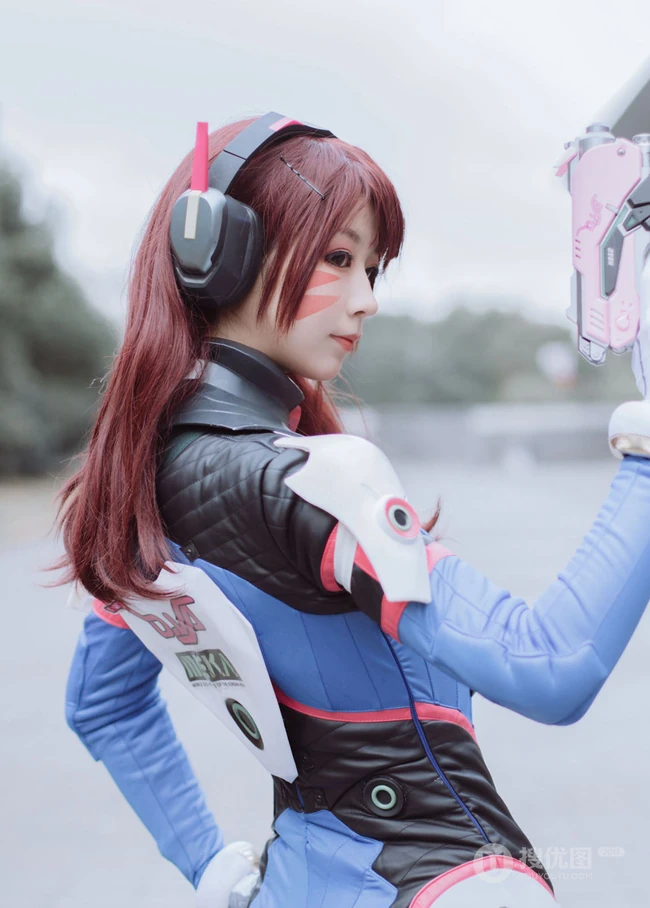 室外女生cosplay&ldquo;守望先锋&rdquo;主角鉴赏第二弹人像摄影图片