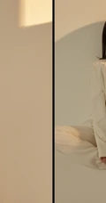 张佳宁全白休闲西服套装T恤清爽靓丽杂志写真图片