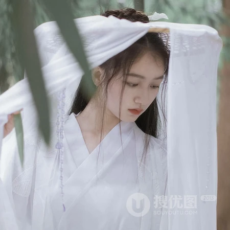 古风头像选这套就够了！唯美竹林抚琴的古风女生头像图片