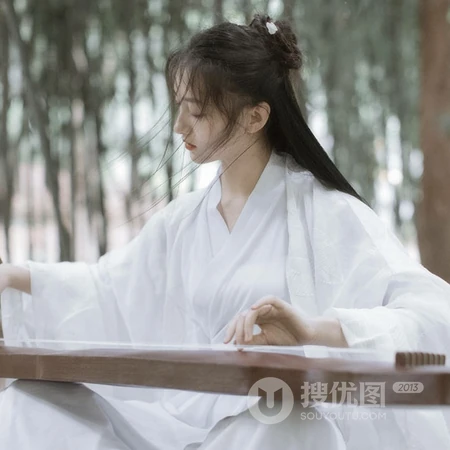 古风头像选这套就够了！唯美竹林抚琴的古风女生头像图片