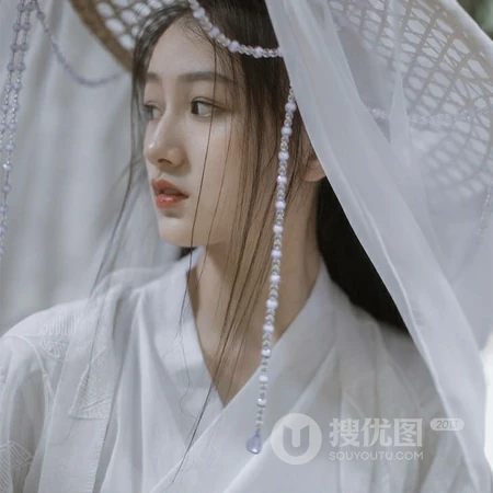 古风头像选这套就够了！唯美竹林抚琴的古风女生头像图片