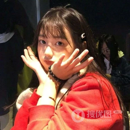 长发高冷酷女生微信头像4月26日推荐